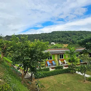Hill At Lanta Pensionat